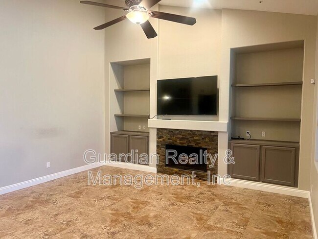 Building Photo - 28072 N 110th Pl