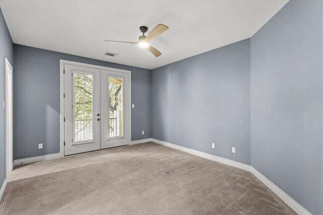 Building Photo - 4308 Canoas Dr