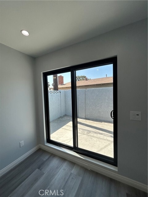 Building Photo - 1260 E Turin Ave