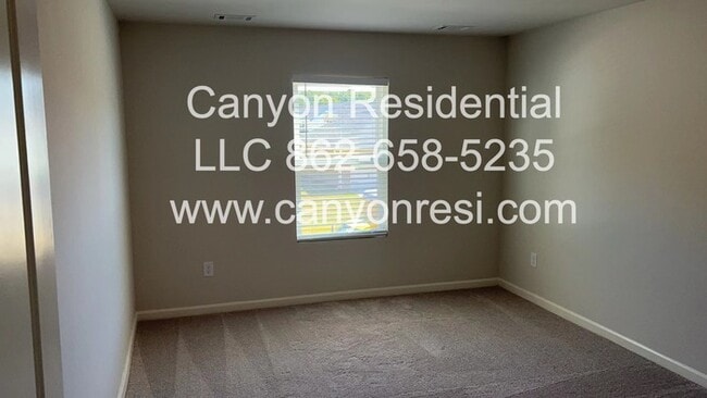 Building Photo - 559 Dayspring Dr