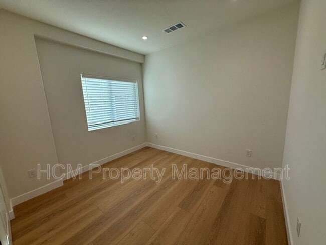 Building Photo - 7793 15th St