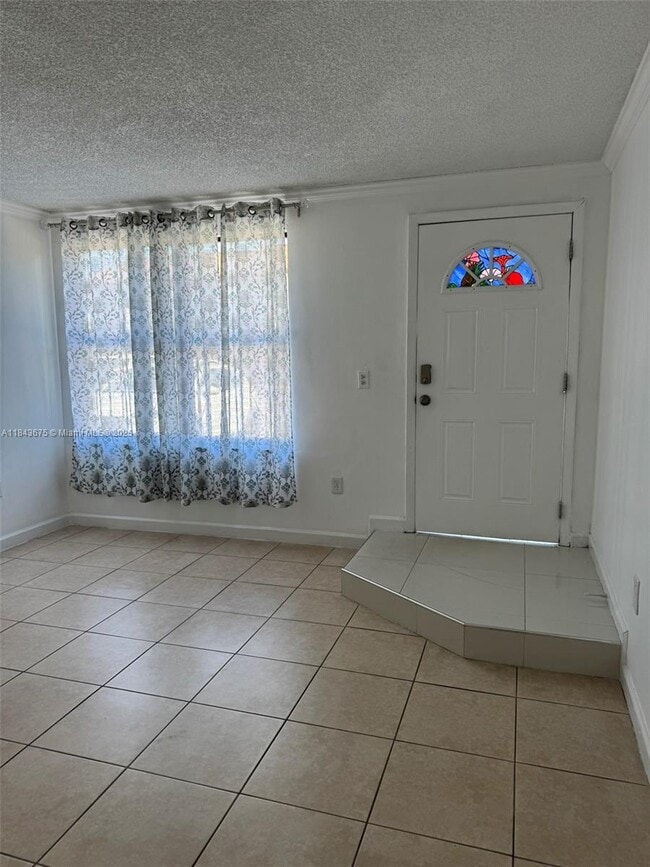 Building Photo - 2091 W 54th Terrace