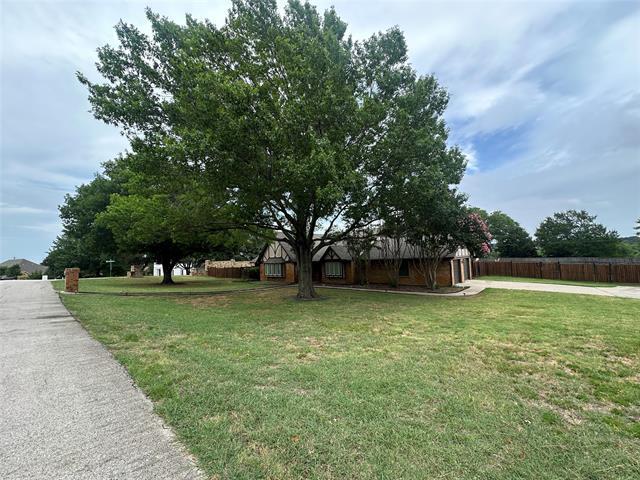 Building Photo - 205 Westwood Dr