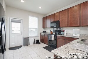 Building Photo - 10358 Dunlap