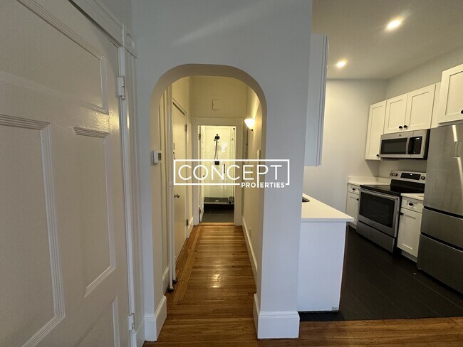Building Photo - 501 Beacon St