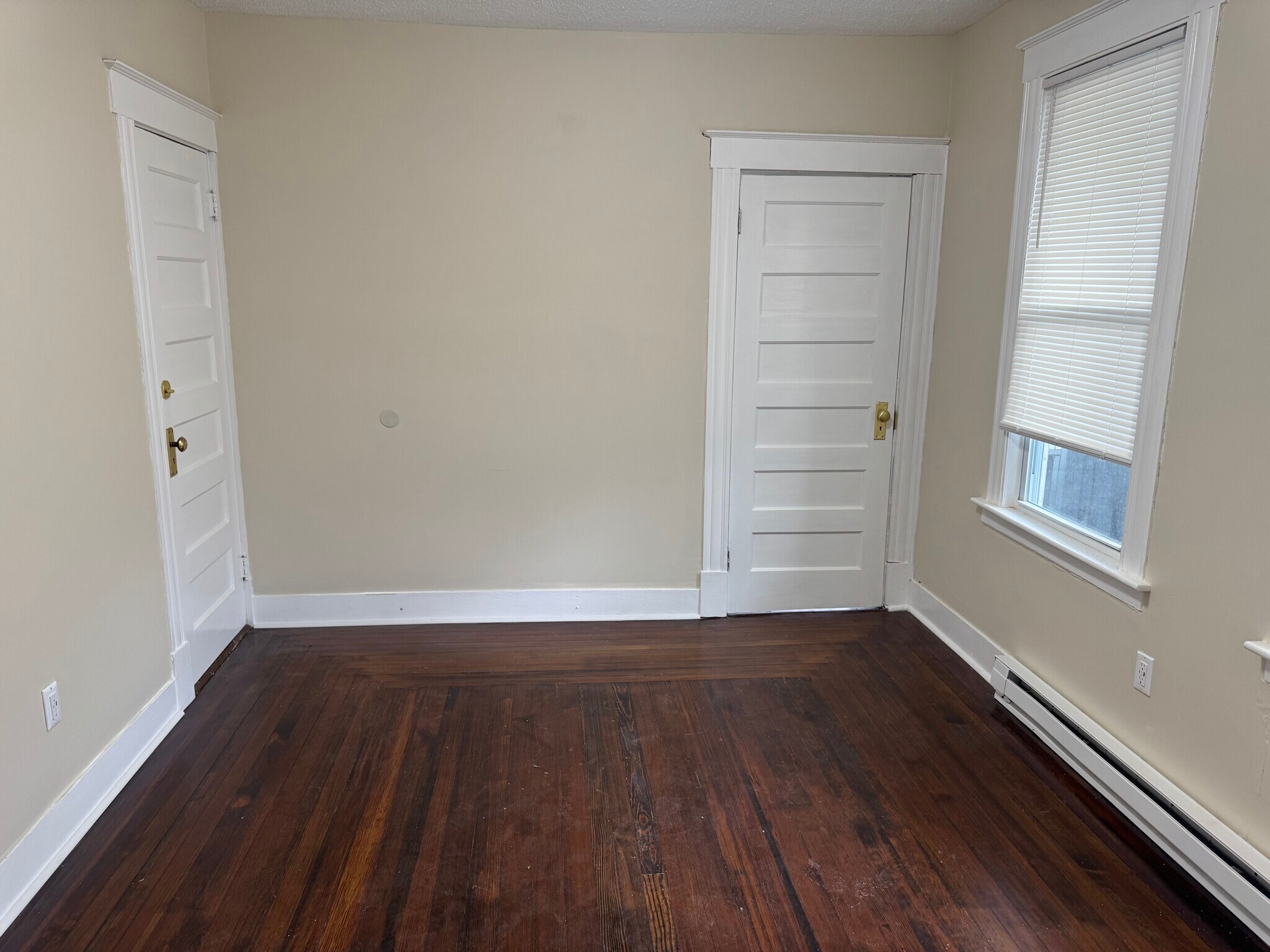 Bedroom 2 - 128 Pleasant St