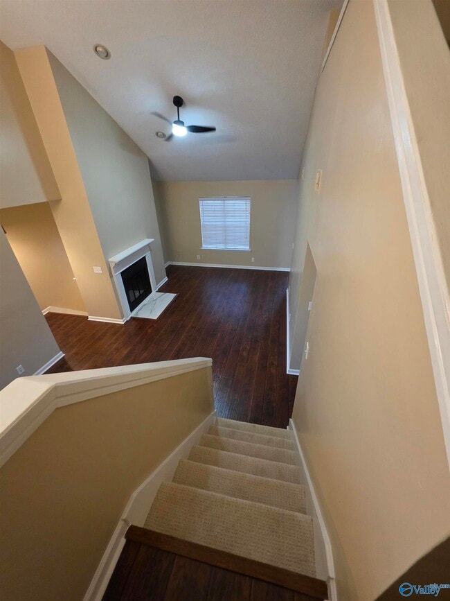 Building Photo - 1127 Stones Throw Dr NW