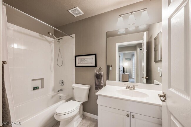 Building Photo - 7130 Blue Juniper Ct