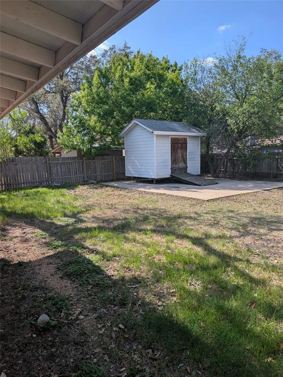 Building Photo - 6719 Timberhill Dr