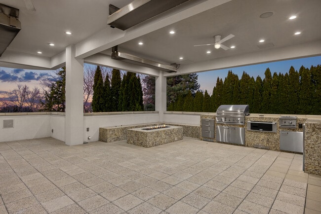 Building Photo - 1146 Country Ridge Dr