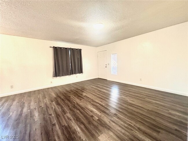 Building Photo - 1364 Pattee Cir