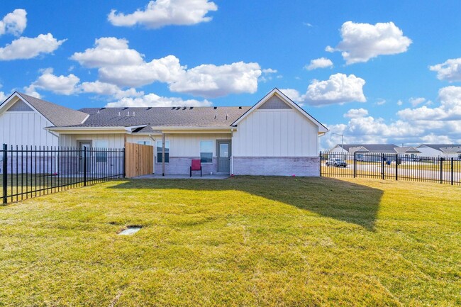 Building Photo - *Beautiful New Duplexes in Goddard School ...