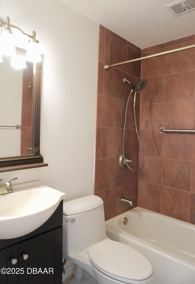 Building Photo - 1510 Ocean Shore Blvd