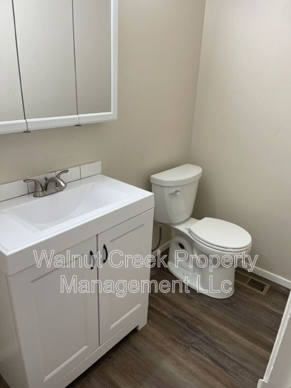 Building Photo - 5520 Beavercrest Dr