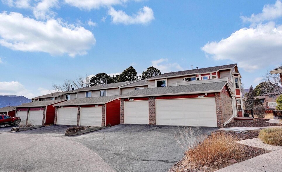 Building Photo - 488 W Rockrimmon Blvd
