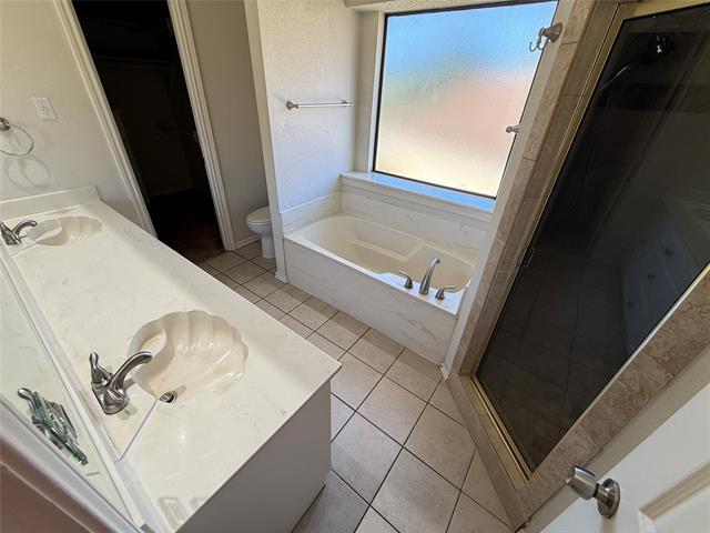 Building Photo - 5731 Sterling Green Trail