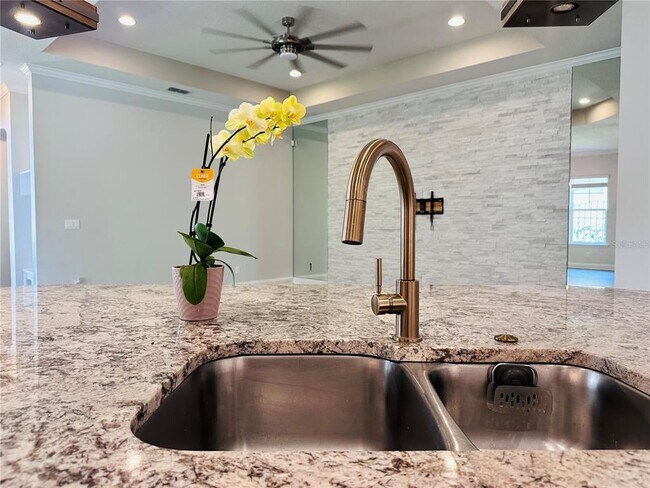 Building Photo - 9319 Richet Pl