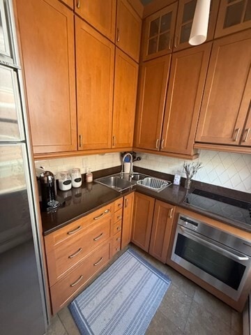 Building Photo - 2 Harvard Pl