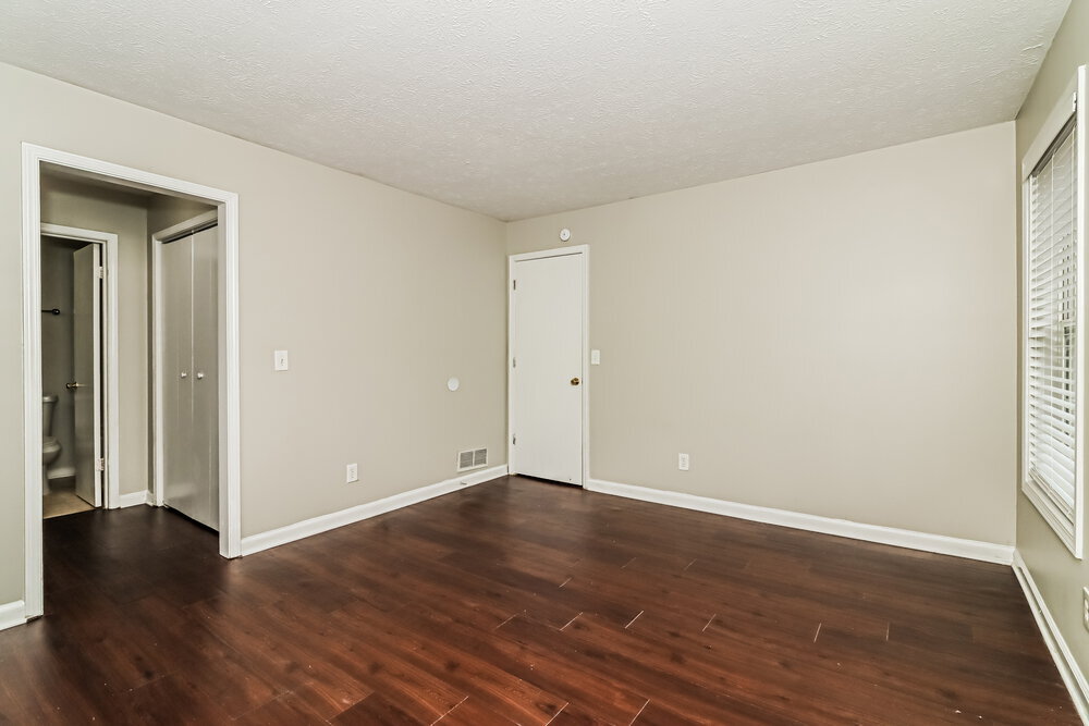 Building Photo - 770 Dover St