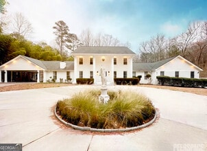 Building Photo - 193 S Kite Lake Rd