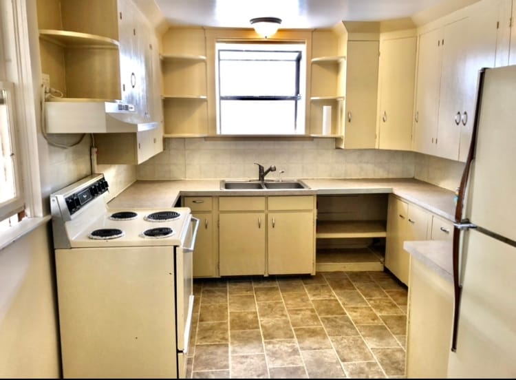Nice space - 601 J Street