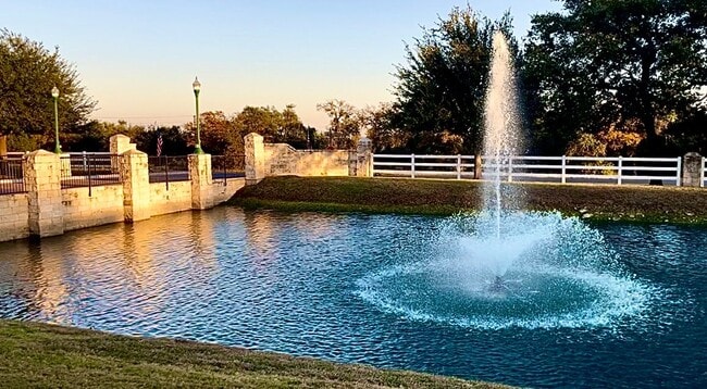 Building Photo - 30 Wildwood Dr