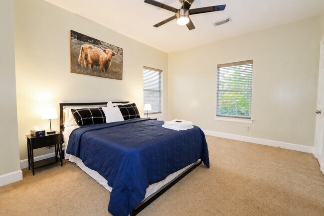 Building Photo - 9714 Kapri Ln