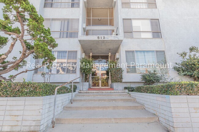 Building Photo - Amazing 2 bed 2 bath
