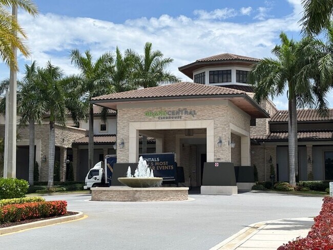 Building Photo - Great Condo unit in Doral