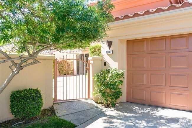 Building Photo - 78807 Breckenridge Dr