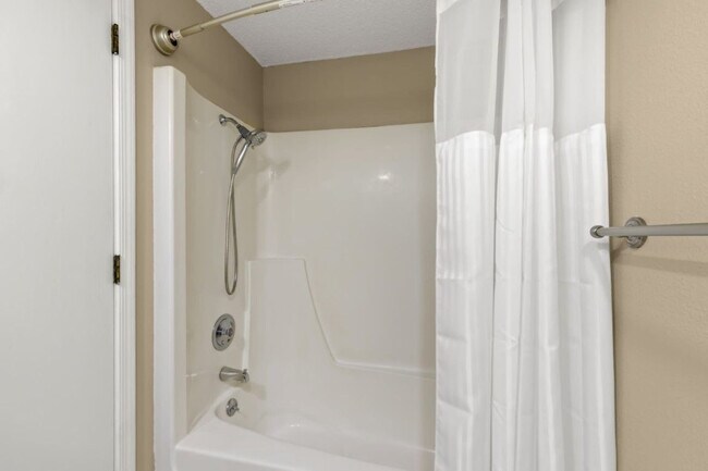 Building Photo - 36750 US Hwy 19 N