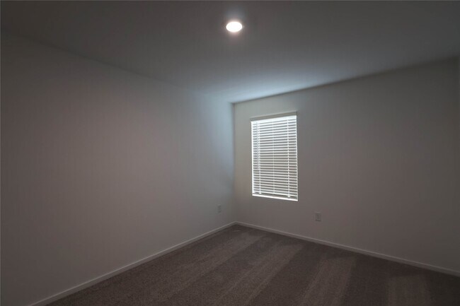 Building Photo - 15369 Dapple Blf Ln