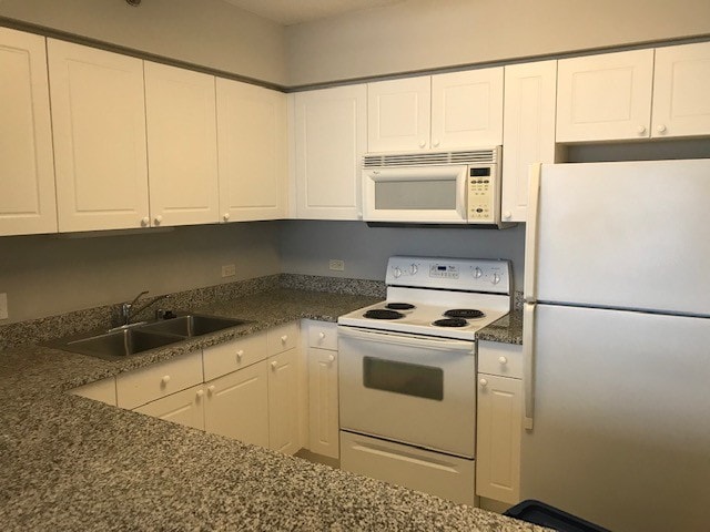 Building Photo - 512 N McClurg Ct