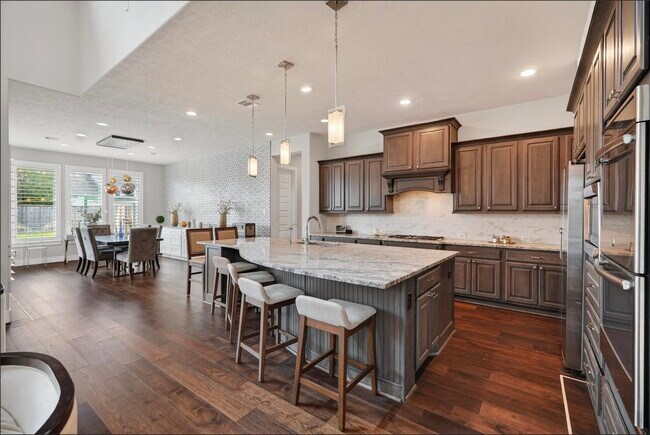 Building Photo - 26 Argosy Bend Pl