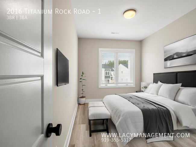 Building Photo - 2016 Titanium Rock Rd