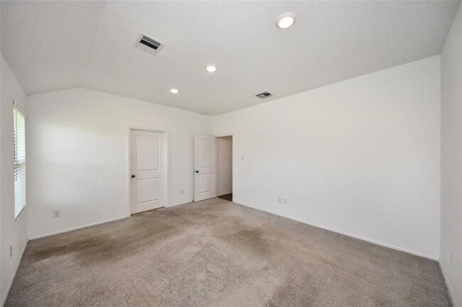 Building Photo - 19348 Villa Mesa Dr