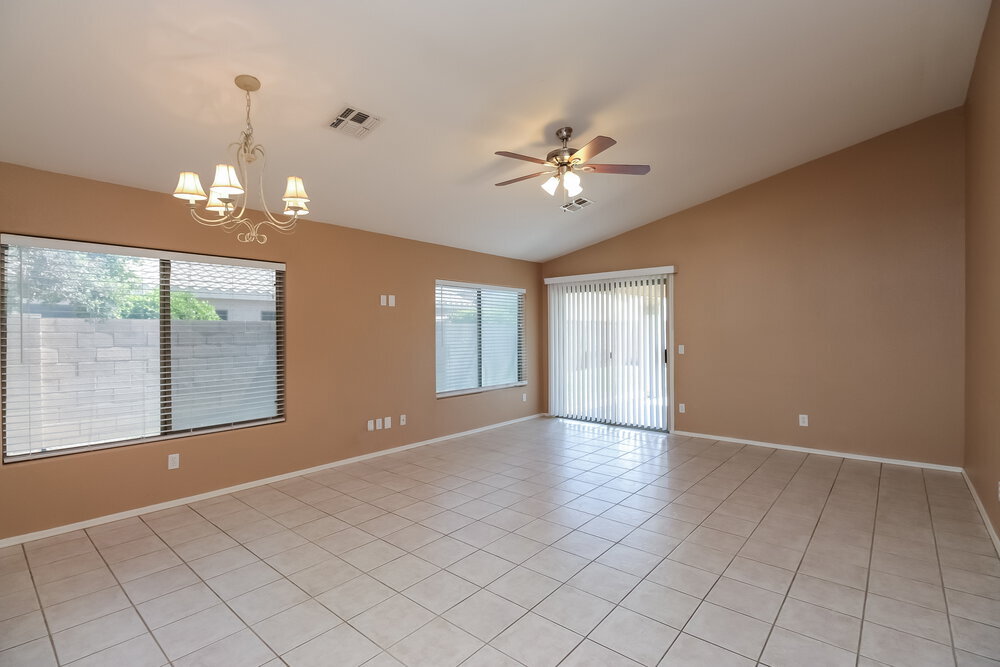 Building Photo - 3881 E Wyatt Way