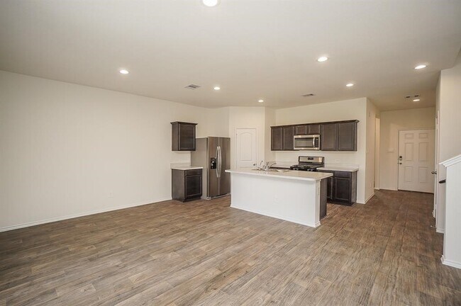 Building Photo - 5210 Becker Hills Ln