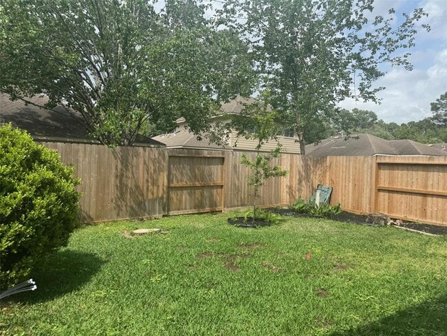Building Photo - 16118 Copper Gables Ln