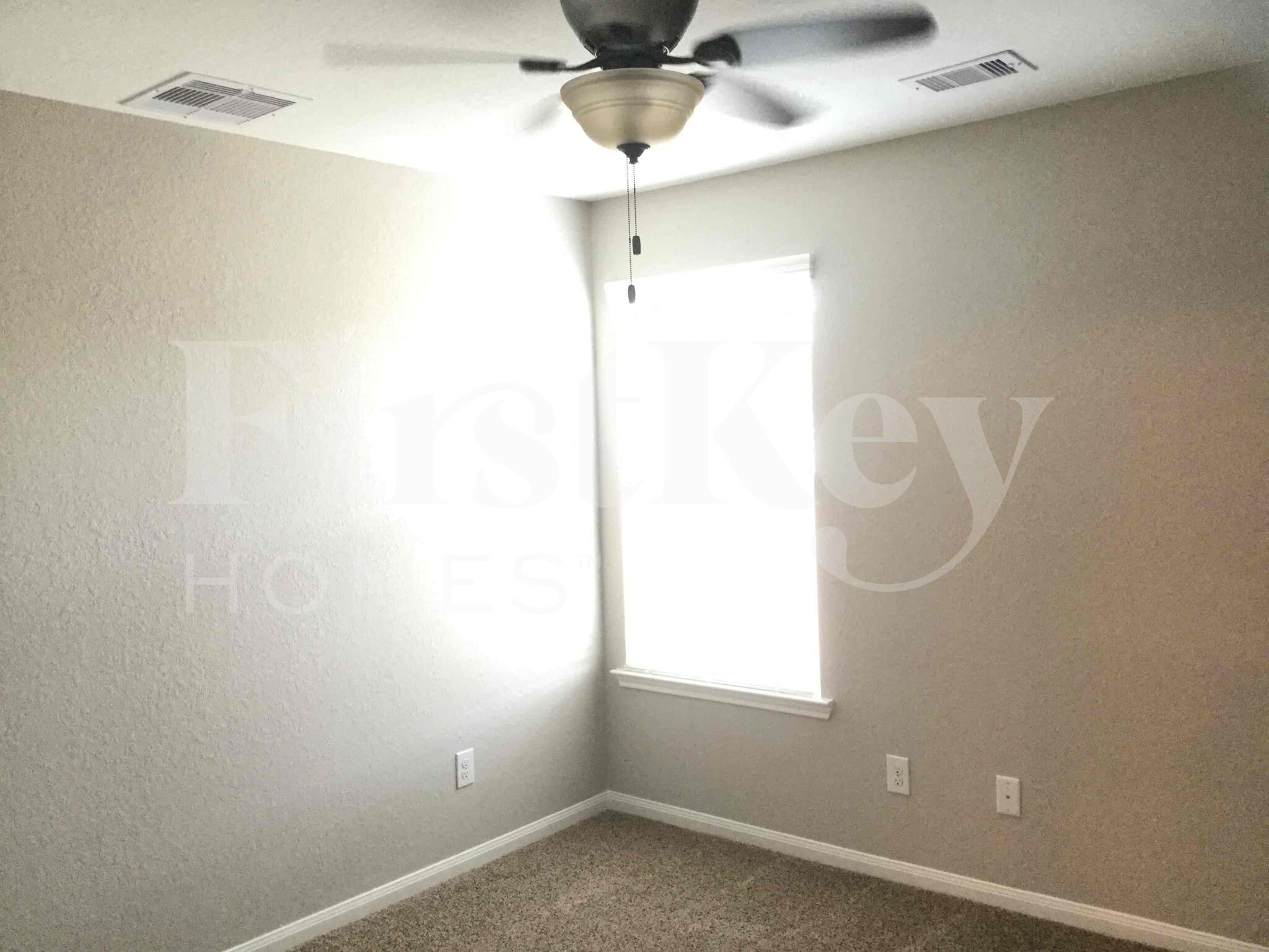 Building Photo - 139 Piney Pathway