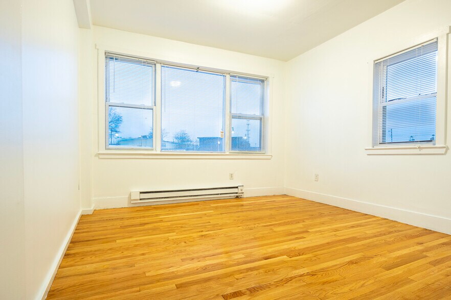 Building Photo - 289 Hancock St