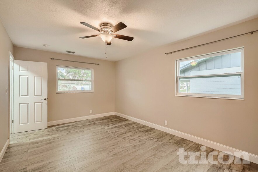 Building Photo - 7394 Norwich Ln