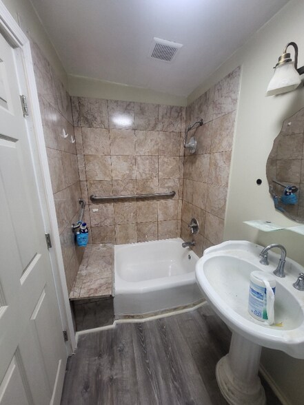 Primary Photo - 920 2nd St