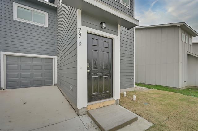 Building Photo - 7919 Doreen Ave