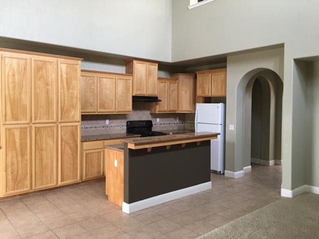 Building Photo - 738 Chandon Dr