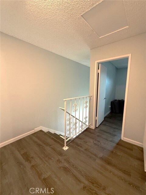 Building Photo - 758 W Bagnall St