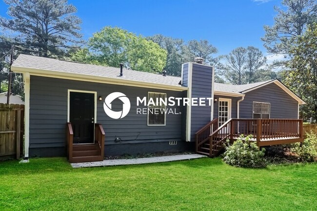 Building Photo - 3 Bedroom Pet-Friendly Home in RIVERDALE, ...