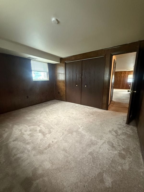 Building Photo - 537 Brandt Ave