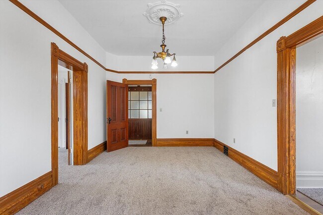 Building Photo - 918 Lafayette St