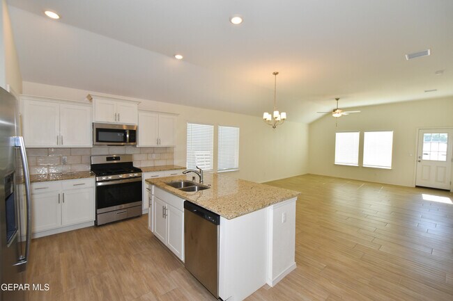 Building Photo - 1253 Indigo Sky St